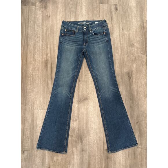 American Eagle Outfitters Artist Flare Jeans Women's Size 6 Long - Picture 1 of 6